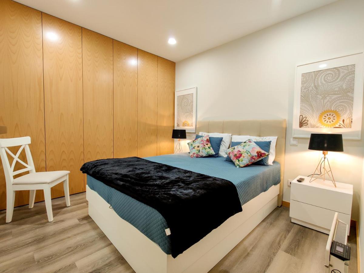 Tiana Apartment - City Centre With Terrace Viana do Castelo Bagian luar foto