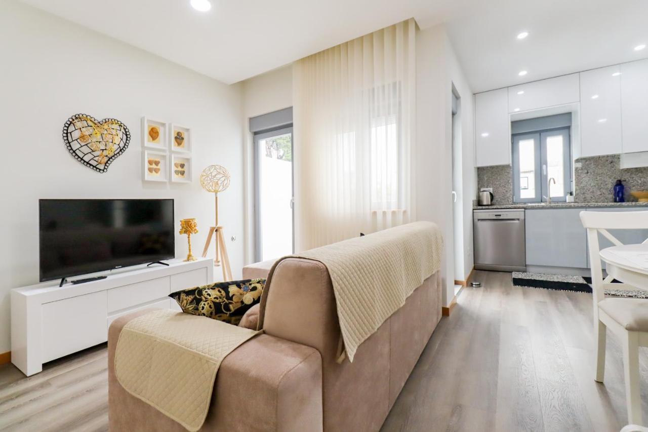 Tiana Apartment - City Centre With Terrace Viana do Castelo Bagian luar foto