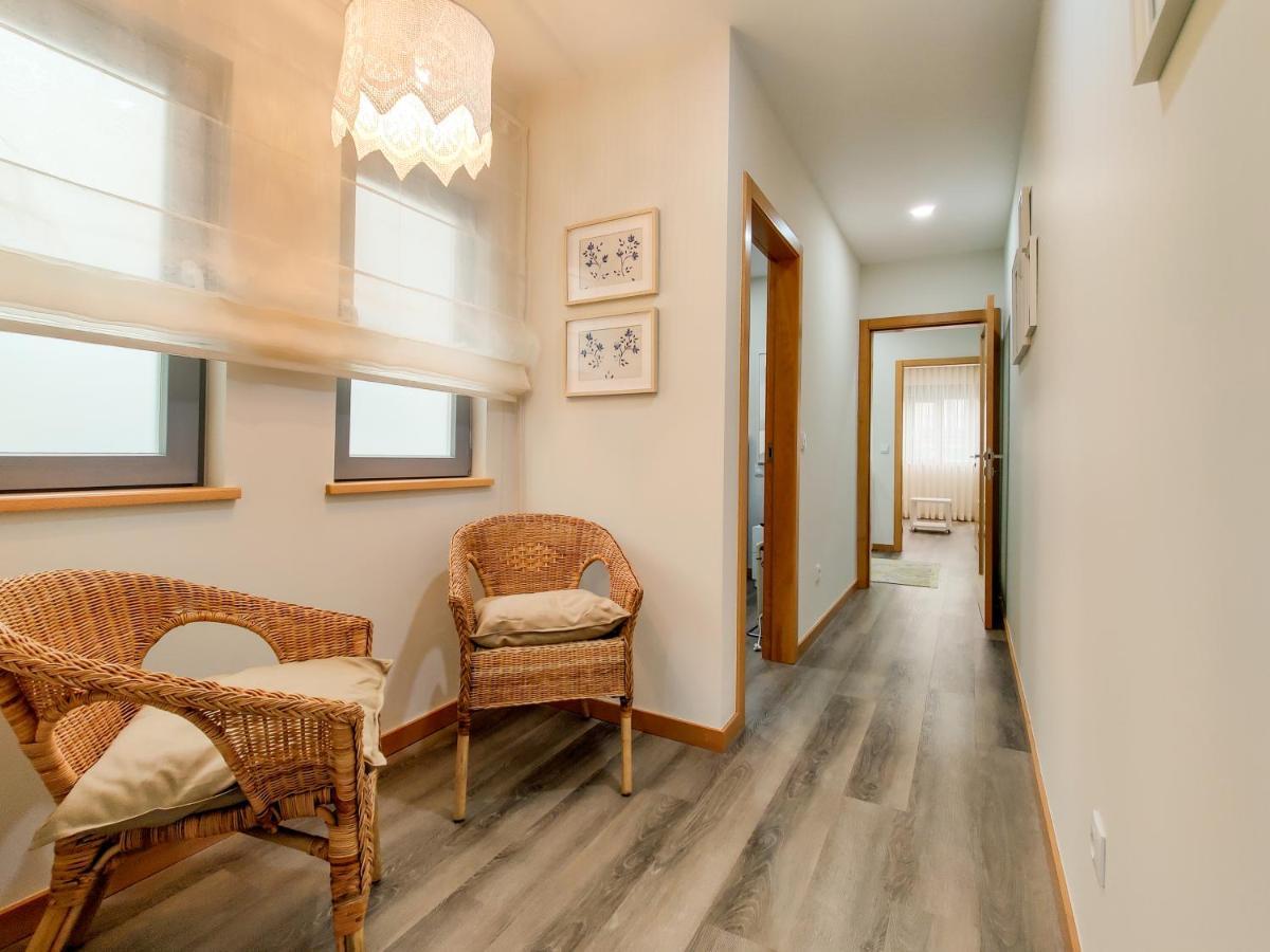Tiana Apartment - City Centre With Terrace Viana do Castelo Bagian luar foto